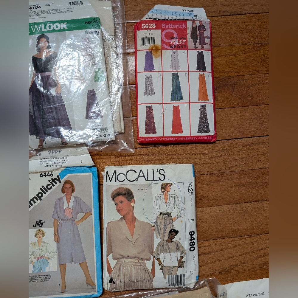 Vtg Sewing Pattern Lot B Simplicity McCalls Butterick - 10 Patterns- Plus Size - Picture 4 of 13